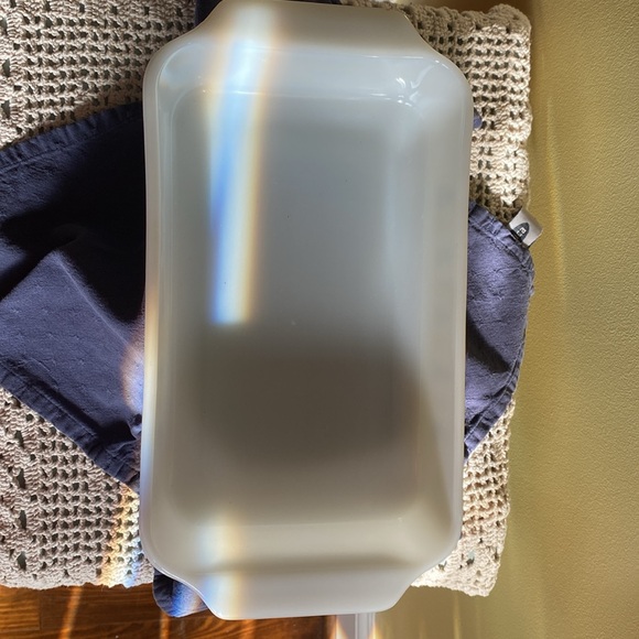 Fire King by Anchor Hocking Milkglass Vintage casserole- Candle Glow Atomic Star - Picture 5 of 9